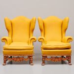 478663 Wing chairs